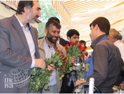 Muhammed'i Mevlide Gül ile Davet