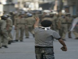 Keşmir`de genel grev