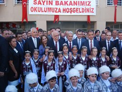 Minikler için okul başladı