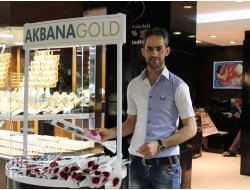 Esnaf'tan Kutlu Doğum 'Gülü'