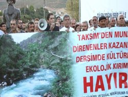 Tunceli'de muhtarlardan HES protestosu
