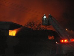 Gaziantep'te tekstil fabrikasında yangın