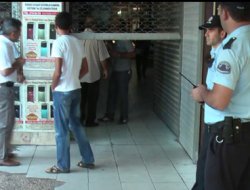 Şanlıurfa'da kaçak cep telefonu baskını