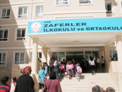 Van'da İmam hatip ortaokullarına yoğun teveccüh