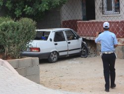 Mersin'de araç çocuklara çarptı: 4 yaralı
