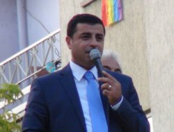 "Üst düzey yöneticilerin çocukları Doğu'da askerlik yapmıyor"