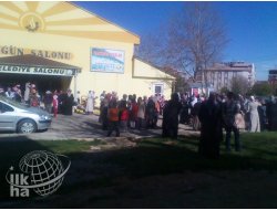 "Sevgiliye Sevgi ile Gidelim"