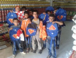 Nuh Gıda Bankası'ndan 80 aileye yardım