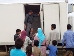 Yeni İhya Der Palu Temsilciliğinden mültecilere yardım