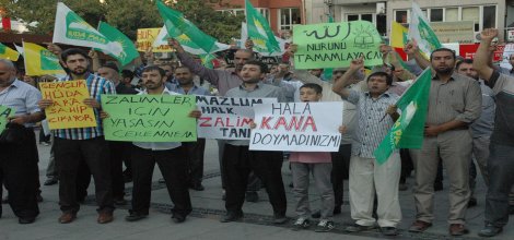 "PKK'li çeteler huzuru bozmak istiyor"