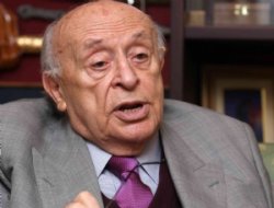 Demirel'e suç duyurusu