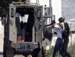 İsrail askerleri Filistinlilere saldırdı