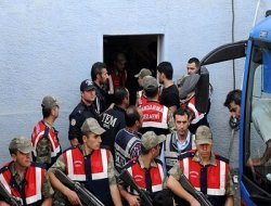 Firar eden mahkumlara tutuklama