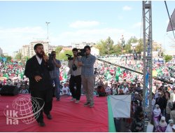 Çelik: Peygamber Sevgisinde Birleşelim (Foto)