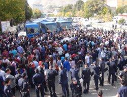 Muş'ta öğrencilerin "halk otobüsü" isyanı