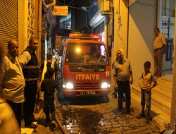 Çıkan kıvılcım malzemeleri kül etti