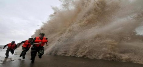 Çin'de Tayfun 3 milyon kişiyi etkiledi