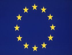 Başörtüsü düzenlemesine AB'den ilk yorum