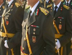 Elazığ'da 1 general, 4 askeri hakim ve 2 Polis yetkilisi tutuklandı