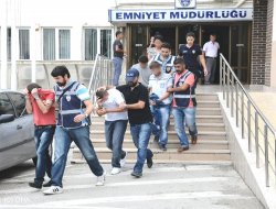 Bursa'da uyuşturucu baskınları