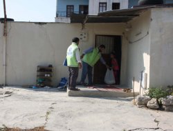 Tarsus'ta muhtaç ailelere yardım yapıldı