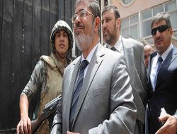 Mursi`nin tutukluluk hali uzatıldı