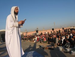 Mülteci kamplarında hüzünlü bayramlaşma