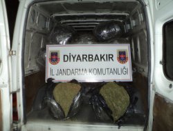 Diyarbakır'da 424 kilo esrar ele geçirildi