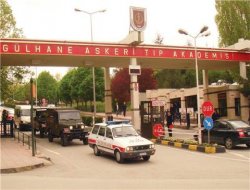 Paşa Elini Kolunu Sallayarak Kaçmış