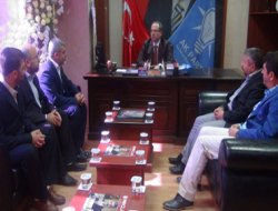 HÜDA PAR siyasi partilerle bayramlaştı