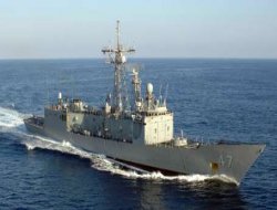 Hindistan, ABD Askeri Gemisine El Koydu