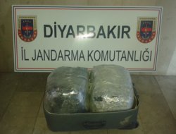 Diyarbakır'da 21 kilogram esrar ele geçirildi