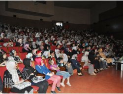 Peygamber Sevgisi Salona Sığmadı