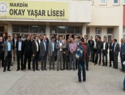 Eğitimcilere şiddet protesto edildi