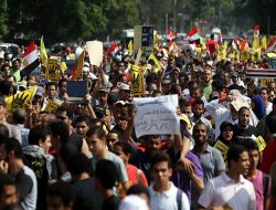 Mısır'da Darbe Karşıtı Cuma Gösterileri devam ediyor