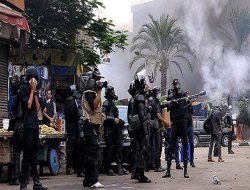 Ezher`de öğrencilere gazlı müdahale