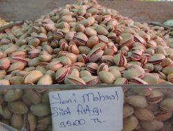 Fıstıktaki fiyat artışı esnafı olumsuz etkiledi