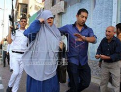 Mısır cuntası gözaltı Furyasını Sürüyor