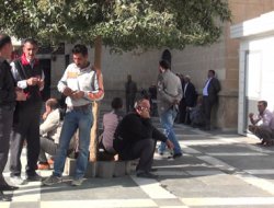 Şanlıurfa Belediyesi önünde tapu eylemi