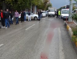 Otomobil ile motosiklet çarpıştı: 1 kişi öldü