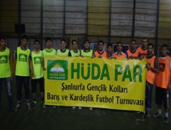 HÜDA PAR'lı gençlerden "Barış ve Kardeşlik" turnuvası