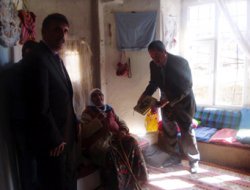 Yaşlı kadın arsasını cami yapımı için bağışladı