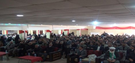 Hüseyin'e kılıç çekenler, arkasında namaz kılanlardı