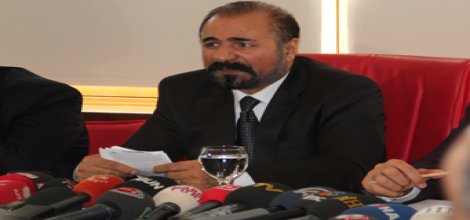 "90 yıldır Kürtler asimle ediliyor" Video