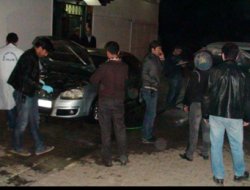 PKK 2 aracı ateşe verdi