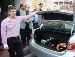 Dünyanın en iddialı elektrikli otosu Tarsus'ta tanıtıldı