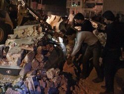 İran'da deprem: 7 ölü