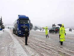 Kış lastiği zorunluluğu pazar günü başlıyor