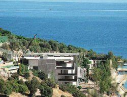 Bodrum'daki kaçak yapılar yıkılıyor
