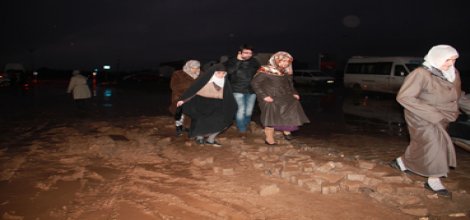 DEAH'ta çamur diz boyu